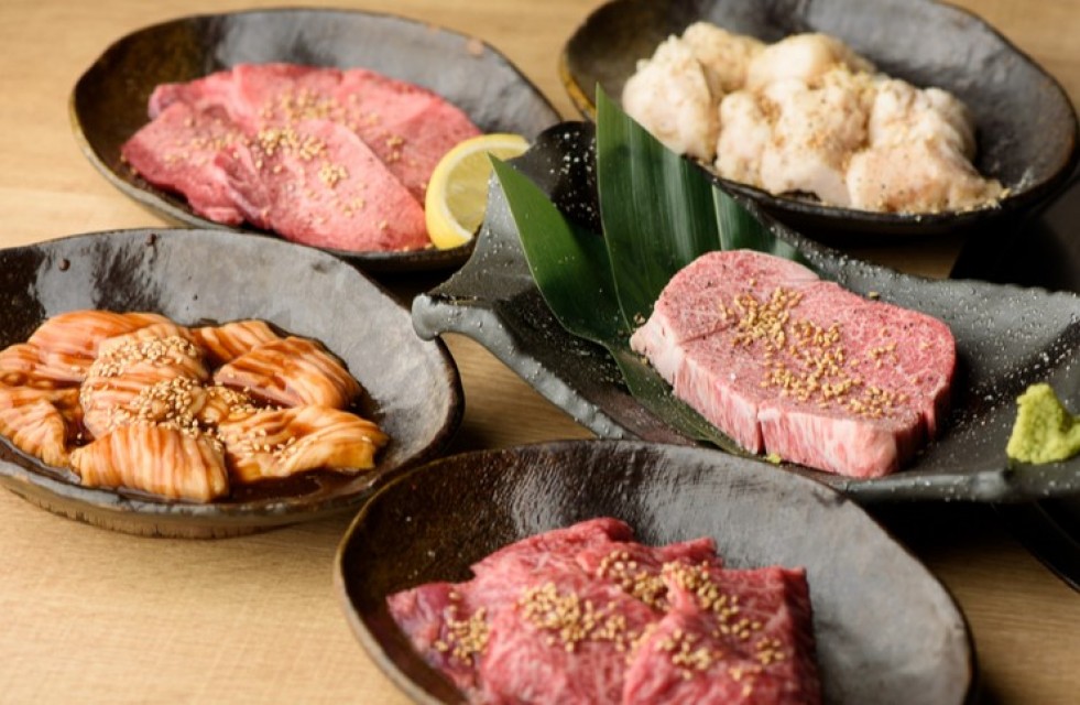 ホルモン光の肉